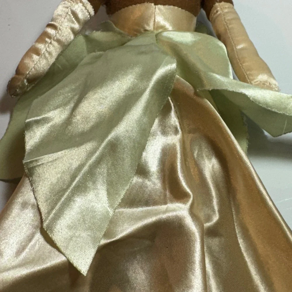 Disney Princess Tiana Plush Doll 12 Inch Green Ball‎ Gown